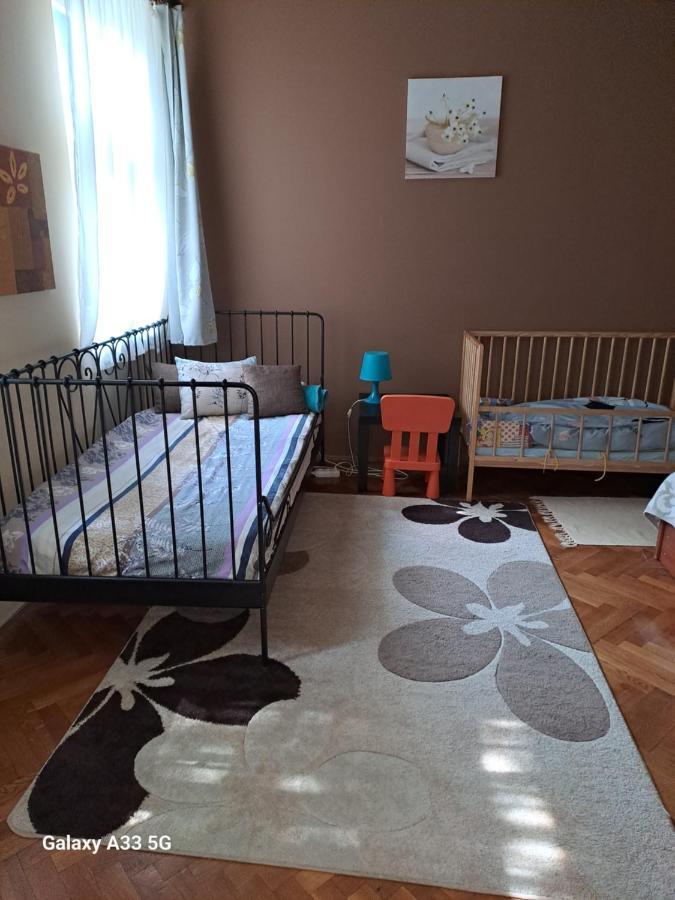 Szell 3 Apartman Apartment Szombathely Exterior photo