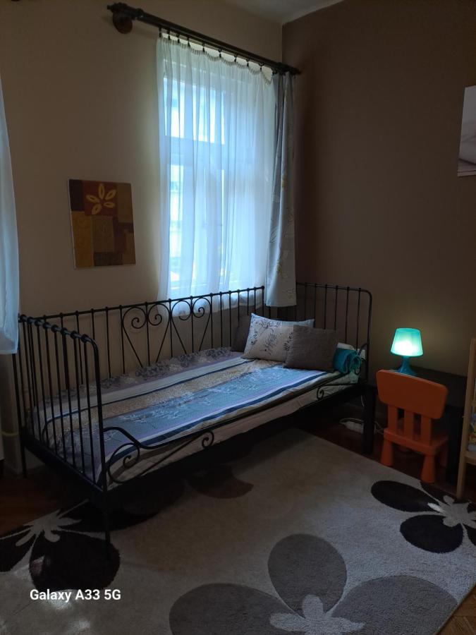 Szell 3 Apartman Apartment Szombathely Exterior photo
